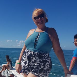 Meet your Posher, Onida